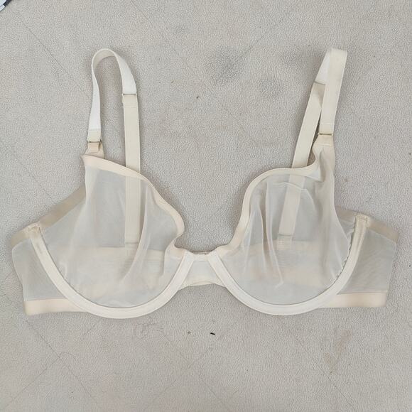 Cuup The Plunge Bra‎ Size 34C Off-White Unlined Underwire Adjustable Straps - Picture 1 of 6